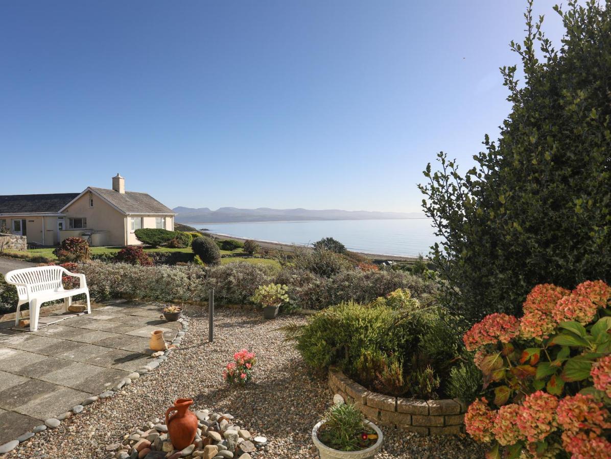 Dubrovnik Apartment Criccieth Ngoại thất bức ảnh